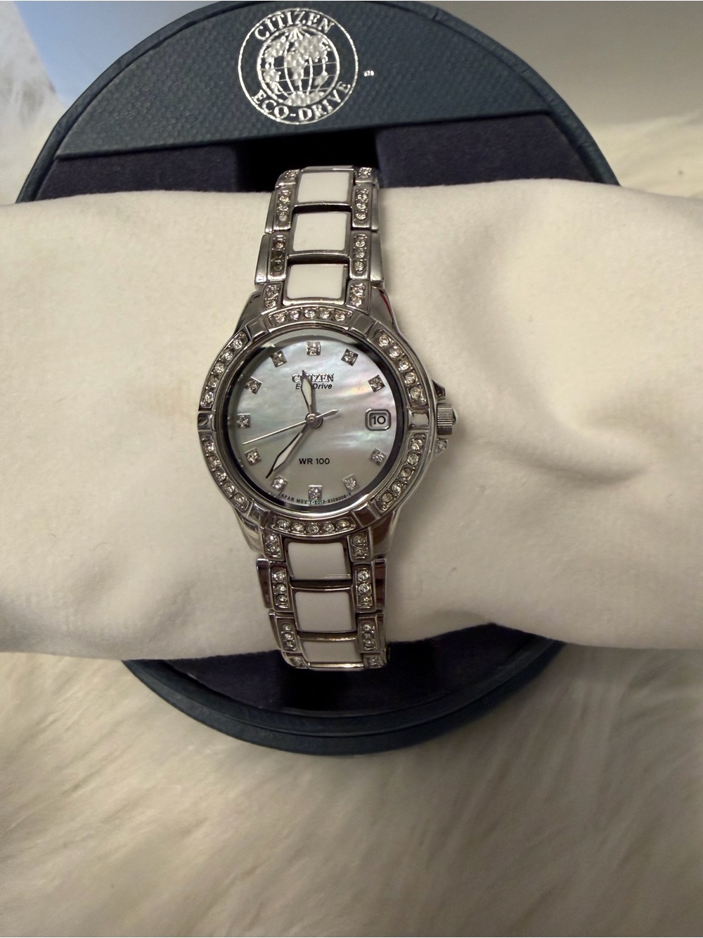 Beautiful like new Ladies Citizen Eco-Drive watch.